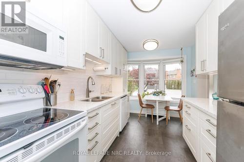 64 - 77 Linwell Road, St. Catharines (Lakeport), ON - Indoor Photo Showing Kitchen With Double Sink