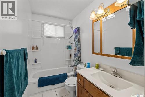 503 Bennett Drive, Prince Albert, SK - Indoor Photo Showing Bathroom
