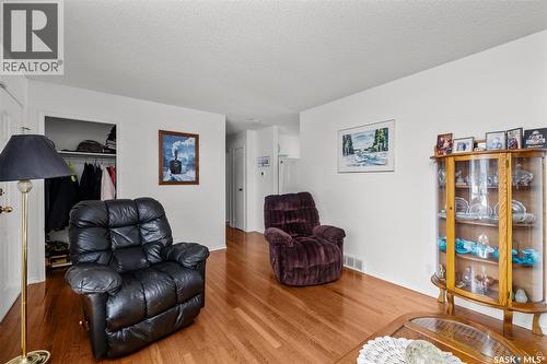 503 Bennett Drive, Prince Albert, SK - Indoor Photo Showing Living Room