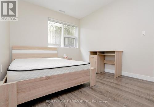 113 - 288 Albert Street, Waterloo, ON - Indoor Photo Showing Bedroom