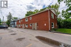 537 CONFEDERATION STREET Unit# 1 Sarnia, ON N7T 2C1