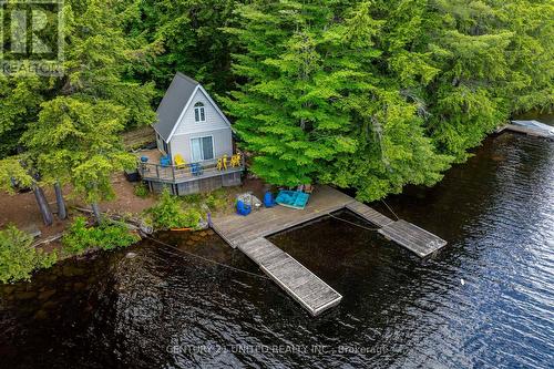 852 ISL 8 CATCHACOMA LAKE ISLAND  Trent Lakes, ON K0L 1J0