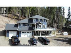3350 HILLSIDE DRIVE Prince George, BC V2K 4Y6