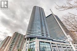 1320 - 585 BLOOR STREET E Toronto, ON M4W 0B3