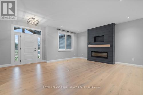 37 Rapids Road, Tweed (Hungerford (Twp)), ON - Indoor Photo Showing Living Room With Fireplace