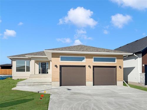 39 Fieldstone Crescent  Brandon, MB R7B 4J2