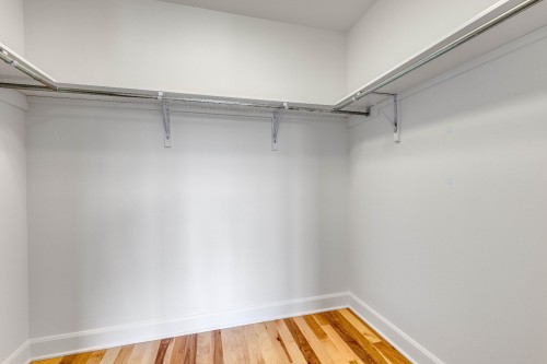 Penderie (Walk-in) - 4199 Rue Quevillon, Longueuil (Saint-Hubert), QC - Indoor With Storage
