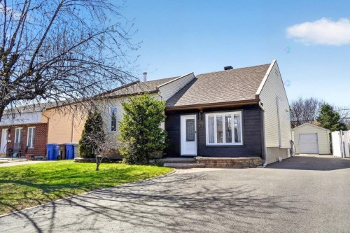 813 Rue Beauchesne  Repentigny (Repentigny), QC J5Z 1Z5