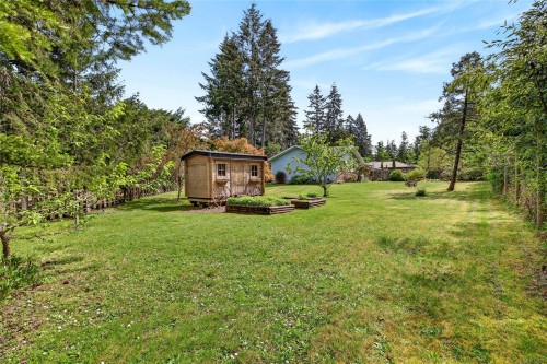 140 Quarry Dr, Salt Spring, BC 