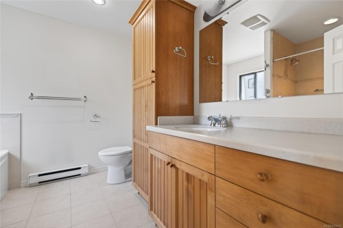 3643 Island Hwy South, Campbell River, BC 