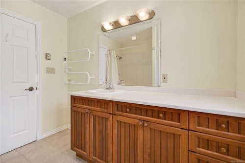 3643 Island Hwy South, Campbell River, BC 