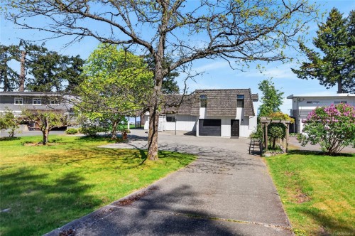 3643 Island Hwy South, Campbell River, BC 
