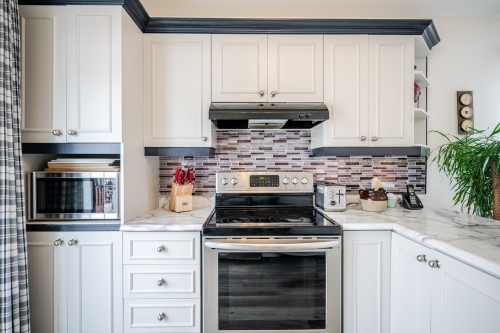 Cuisine - 31 Rue Quintal, Saint-Liboire, QC - Indoor Photo Showing Kitchen