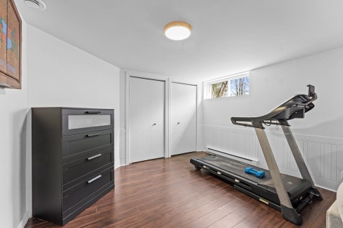 Salle familiale - 875 Rue St-Vincent, Saint-Jérôme, QC - Indoor Photo Showing Gym Room