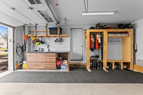 Garage - 875 Rue St-Vincent, Saint-Jérôme, QC - Indoor Photo Showing Garage