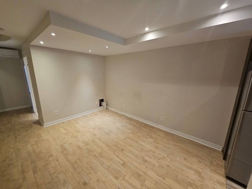 3558 Rue St-Dominique , Montréal (Le Plateau-Mont-Royal), QC H2X 2X4 2