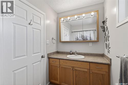 149 2Nd Avenue S, Pierceland, SK - Indoor