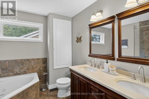 Primary ensuite Jacuzzi tub and double sinks - 1229 Morton Line, Cavan Monaghan (Cavan Twp), ON - Indoor Photo Showing Bathroom