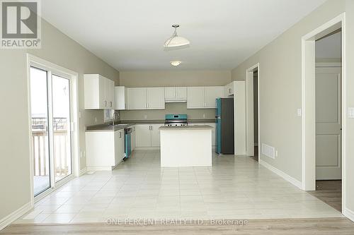 Kitchen - 262 Springfield Crescent, Clearview (Stayner), ON - Indoor Photo Showing Kitchen