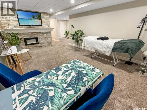 270 2Nd Avenue Se, Swift Current, SK - Indoor With Fireplace