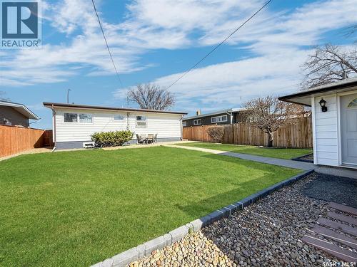 270 2Nd Avenue Se, Swift Current, SK - Outdoor