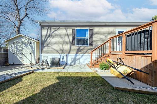 87 Springwood Drive, Winnipeg, MB - Outdoor