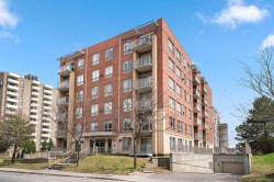 606-2250 Rue Ward Montréal (Saint-Laurent), QC H4M 0A4