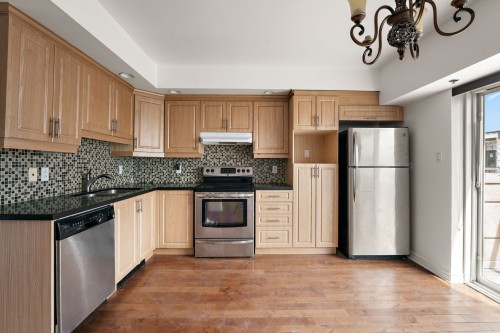 Kitchen - 606-2250 Rue Ward, Montréal (Saint-Laurent), QC - Indoor Photo Showing Kitchen