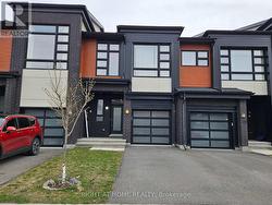 424 MARKDALE TERRACE S Ottawa, ON K1X 0B2