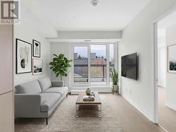 204 - 322 DUPONT STREET Toronto, ON M5R 0E3