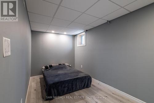 55 Allan Avenue, Hamilton, ON - Indoor