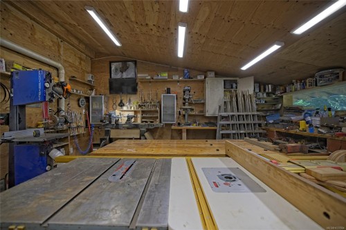 378 Rainbow Rd, Salt Spring, BC 