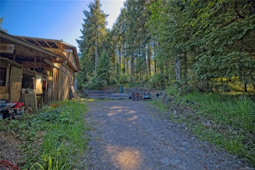 378 Rainbow Rd, Salt Spring, BC 