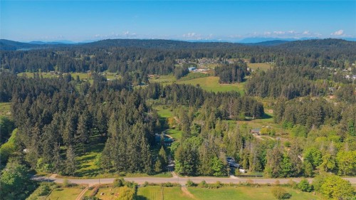 378 Rainbow Rd, Salt Spring, BC 