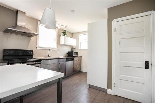 490 Spence St, Winnipeg, MB 