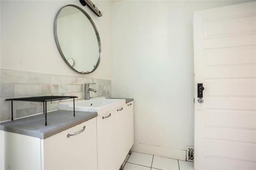 490 Spence St, Winnipeg, MB 