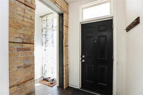 490 Spence St, Winnipeg, MB 