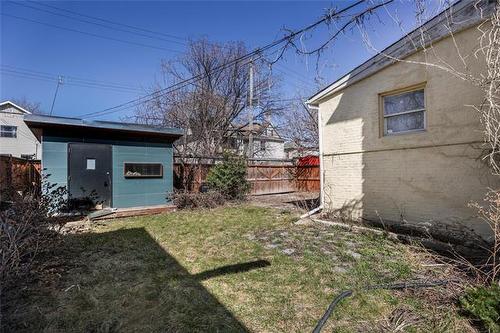 490 Spence St, Winnipeg, MB 
