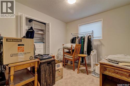 6343 Hird Crescent, Regina, SK - Indoor