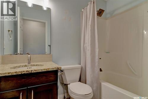 6343 Hird Crescent, Regina, SK - Indoor Photo Showing Bathroom