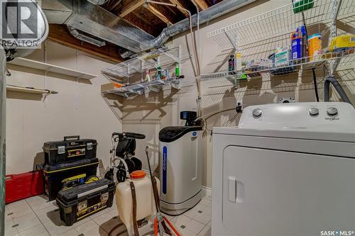6343 Hird Crescent, Regina, SK - Indoor Photo Showing Laundry Room
