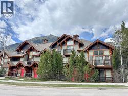2049 Summit Drive Unit# 225C Panorama Mountain, BC V0A 1T0