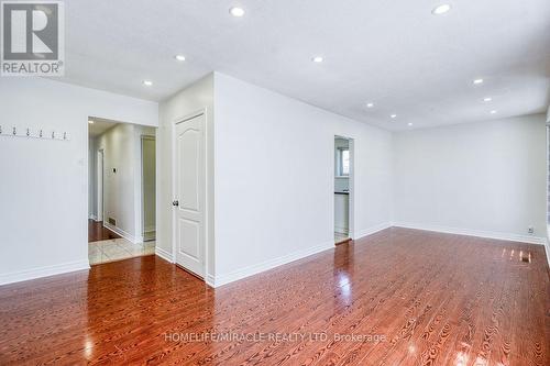 40 Reigate Avenue, Brampton, ON - Indoor Photo Showing Other Room