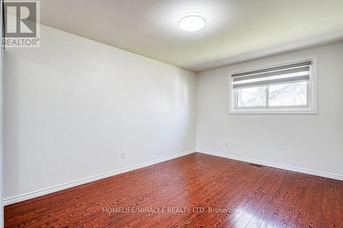 40 Reigate Avenue, Brampton, ON - Indoor Photo Showing Other Room