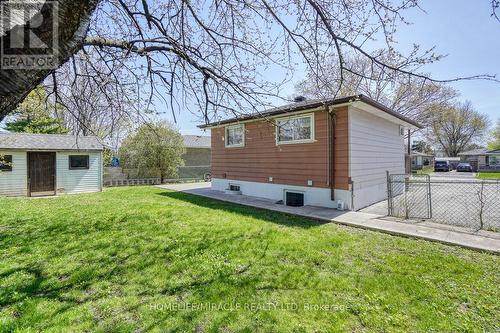 40 Reigate Avenue, Brampton, ON - Outdoor