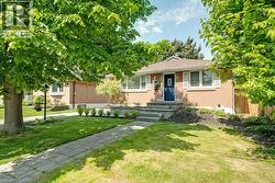 66 EAST 41ST Street Unit# UPPER Hamilton, ON L8T 2Z6