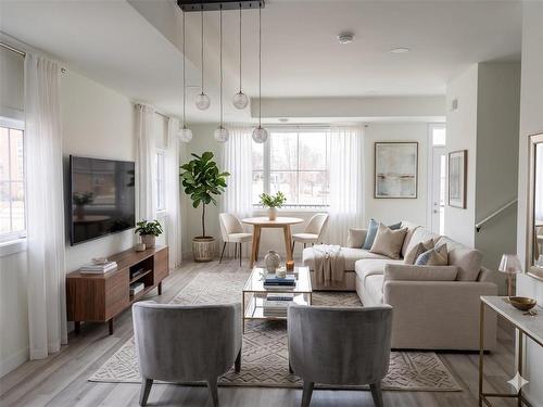 691 Fleet Avenue, Winnipeg, MB - Indoor Photo Showing Living Room