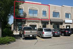 200 200, 6904  Roper Road Edmonton, AB T6B 3H9