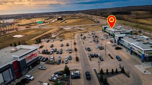7133  Winterburn Rd Nw, Edmonton, AB 