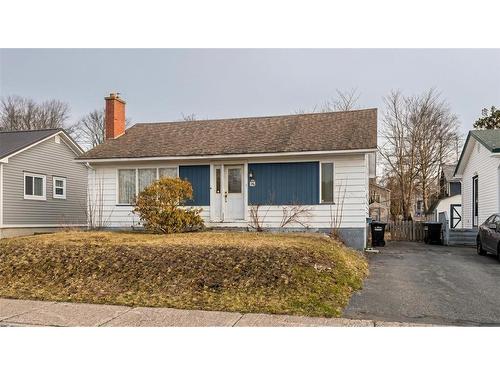 16 Bristol Street  St. John's, NL A1A 2E6